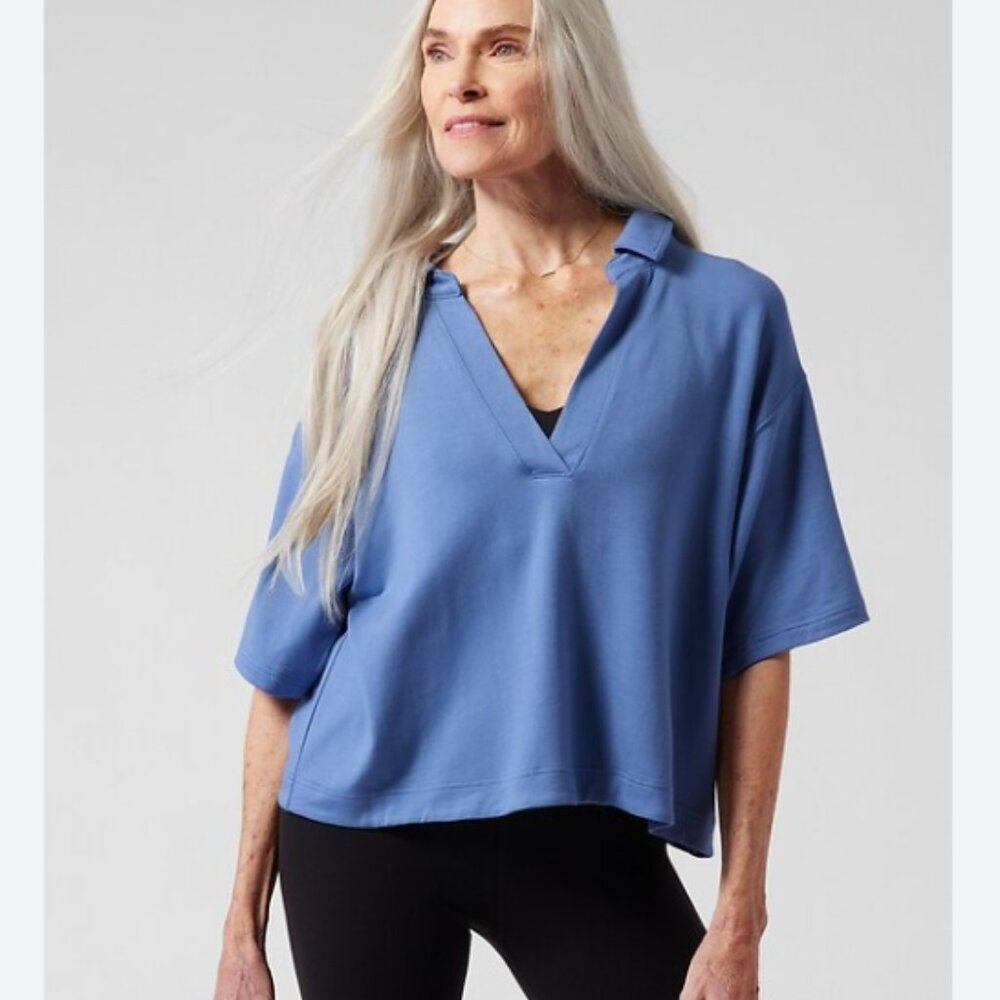 Athleta Westwood Sweatshirt Polo Tee Cottage Blue Large Lounge Sporty Gym Active